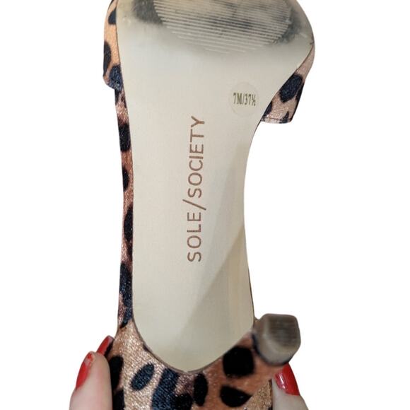 Sole Society Ankle Strap Pointed Toe Heel Leopard Size 7 - Picture 6 of 7